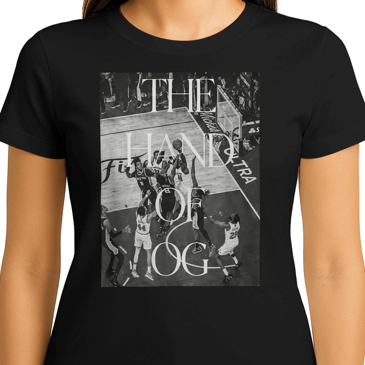 The Land Of OG Vintage Basketball T-Shirt 🏀 Streetwear Hoops Graphic Tee, Retro Basketball Fan Shirt, Get Yours!