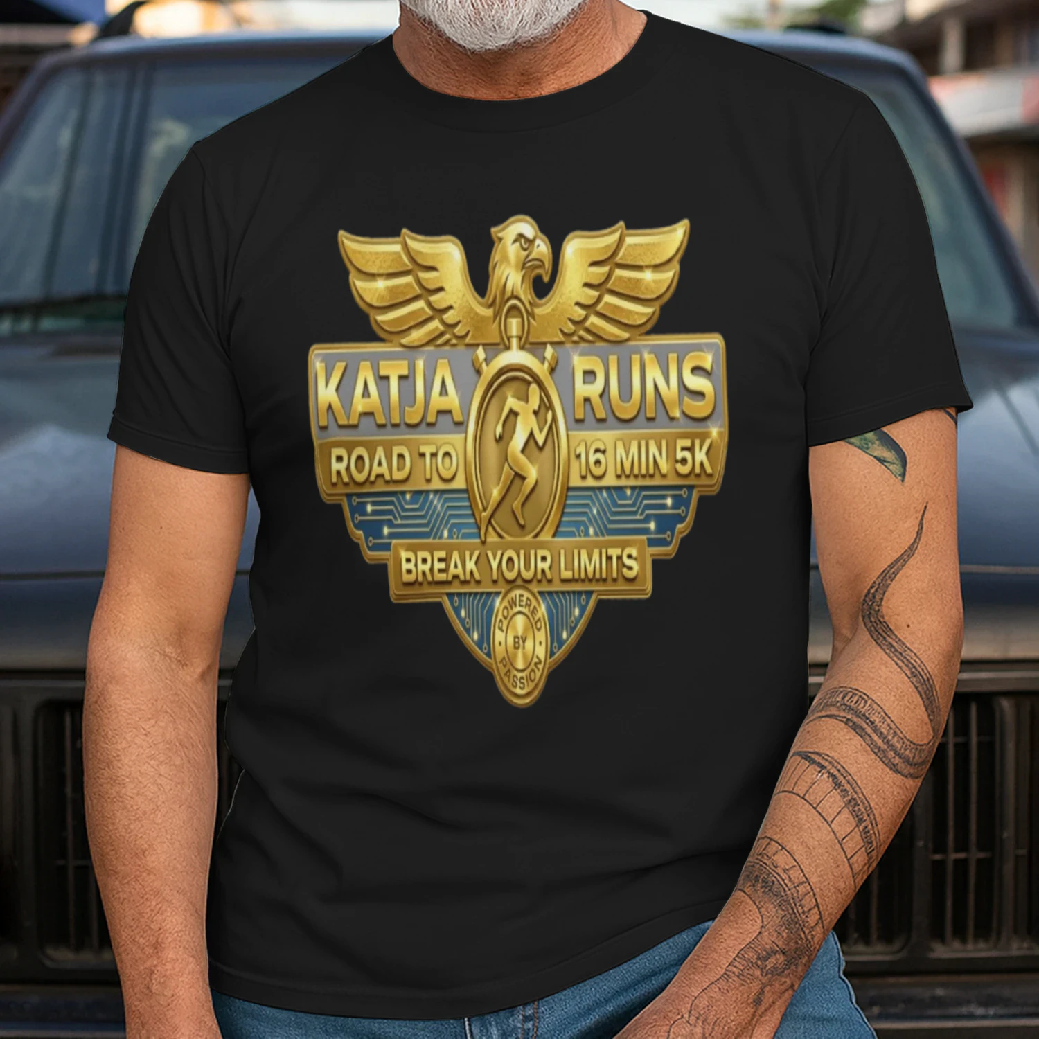 Aura – Katja Runs Gold Performance Graphic Tee
