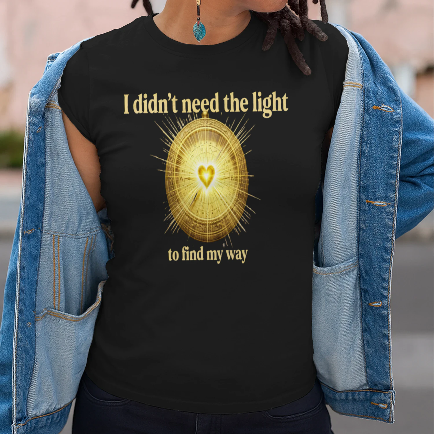 Auraluxy Golden Heart Compass Graphic Tee - "I Didn't Need The Light To Find My Way" Quote Shirt